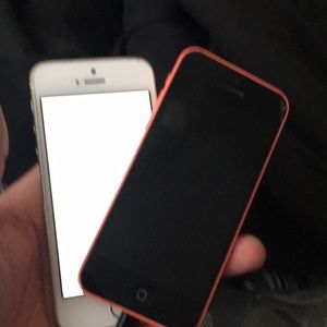 2 iphones 5s,5c